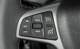 LADA XRAY Cross