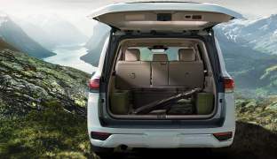 Toyota Land Cruiser 300